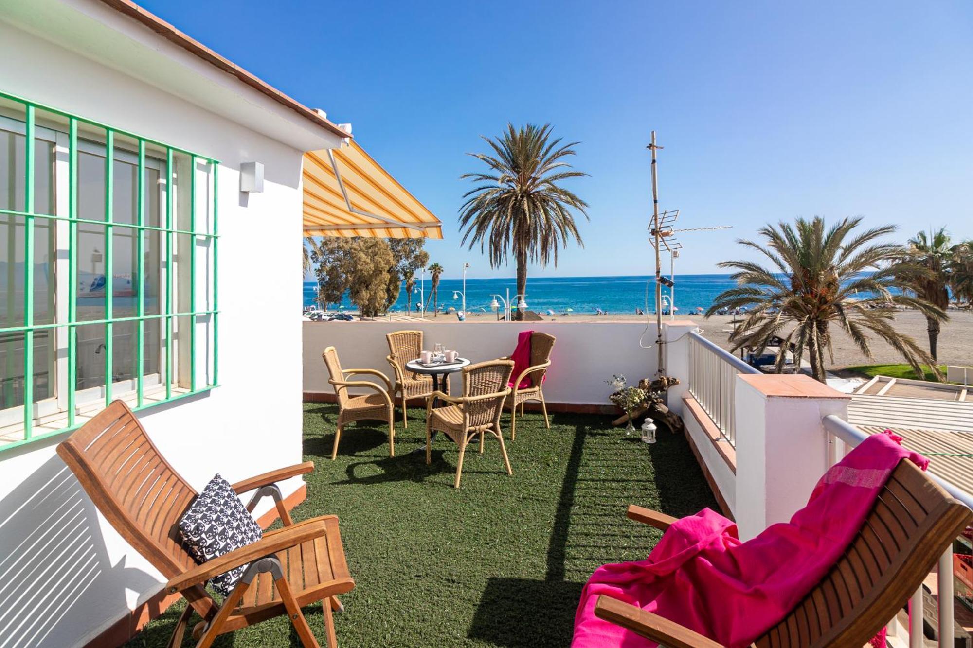Sea & Wave Al Rolo Beach Apartment Malaga Exterior photo
